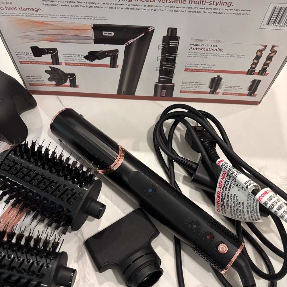 Shark Flex Style, NWOT, Never Used - Picture 6 of 7